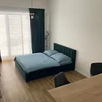 Moderny A408 V Centre Nr, Parkovanie V Cene Apartmán
