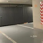 Moderny A408 V Centre Nr, Parkovanie V Cene