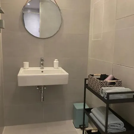 Apartamento Moderný A408 V Centre Nr, Parkovanie V Cene Nitra