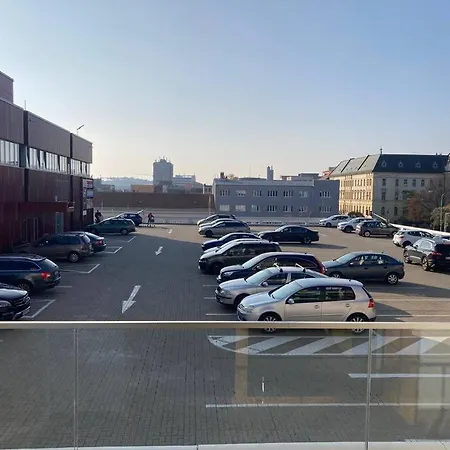 Moderny A408 V Centre Nr, Parkovanie V Cene 아파트 *