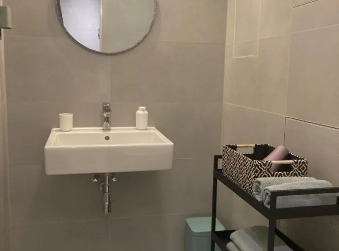 شقة Moderny A408 V Centre Nr, Parkovanie V Cene نيترا